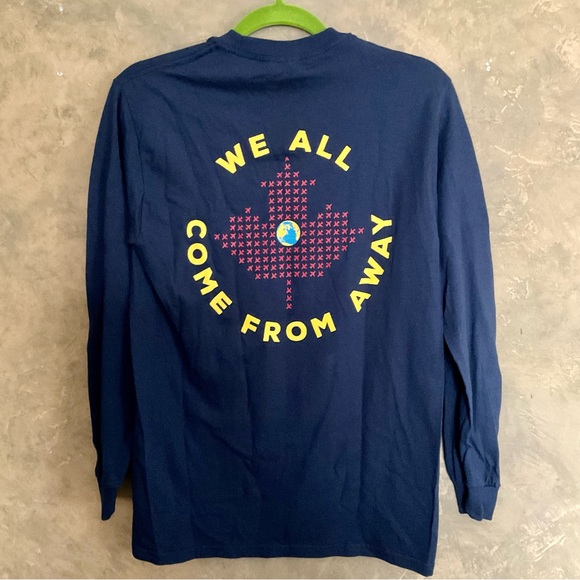 Come From Away The Musical Toronto Official Souvenir Tee - Picture 2 of 5